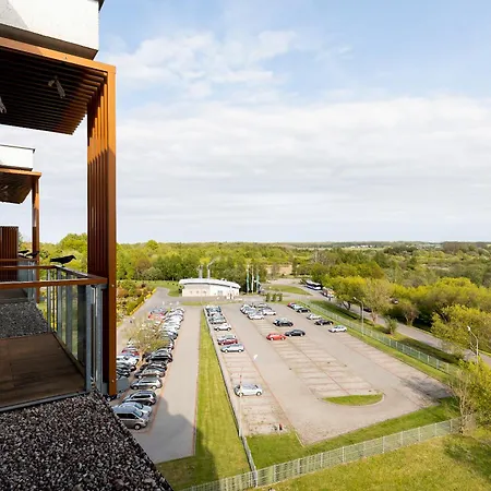 Apartamenty Olympic Park by Noclegi Renters-2